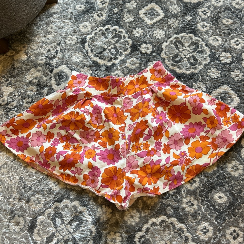 SHEIN Floral Pink and Orange Skorts - Picture 2 of 2